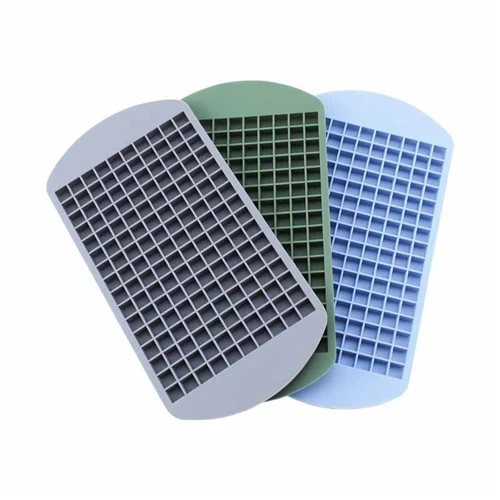 Large square ice cube tray with deep cavities